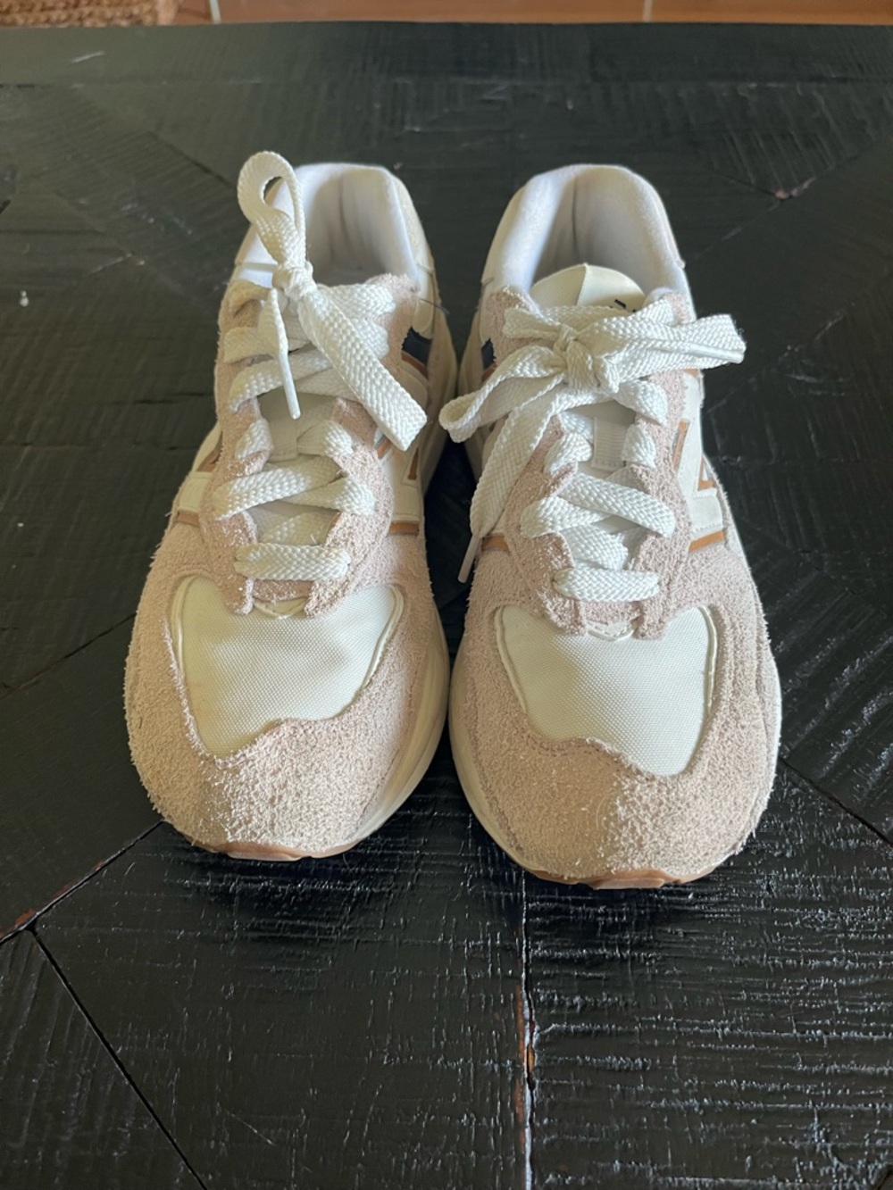 New Balance Women’s 57/40 Stone Pink Sea Salt Sneakers Size 7.5